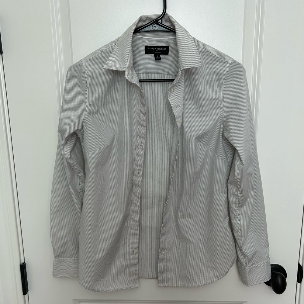 Banana Republic long sleeve button up